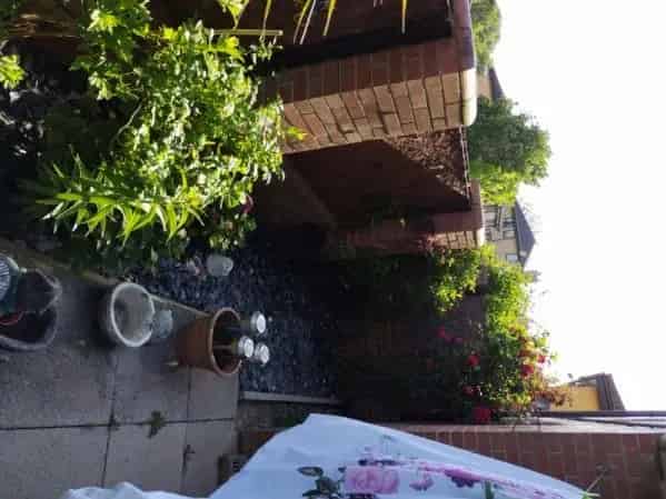 1 Bedroom Ground Floor Flat with Garden and Wet Room
