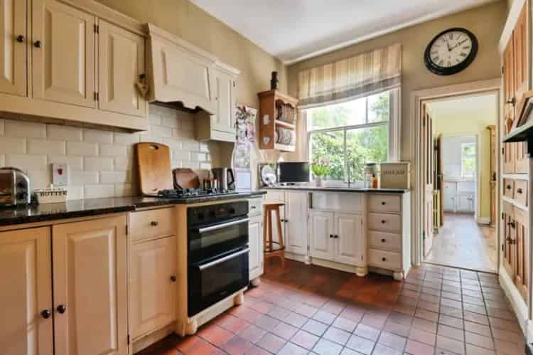 5 Bedroom Victorian House For Sale
