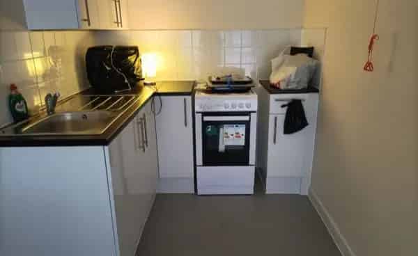 Studio Flat for Over 55s in SW London