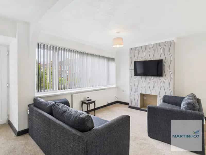 3 Bedroom House To Rent