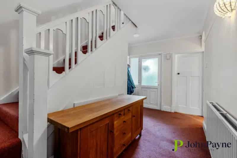 4 Bedroom Semi Detached House For Sale Coventry