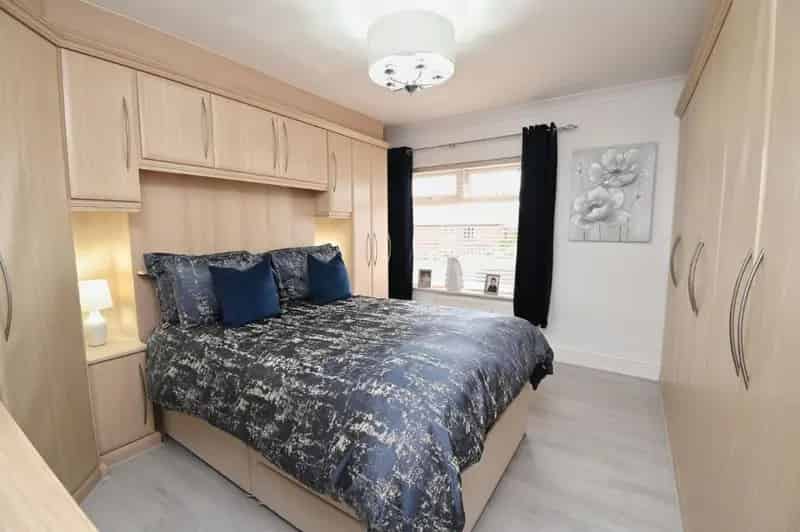 3 bed house for sale