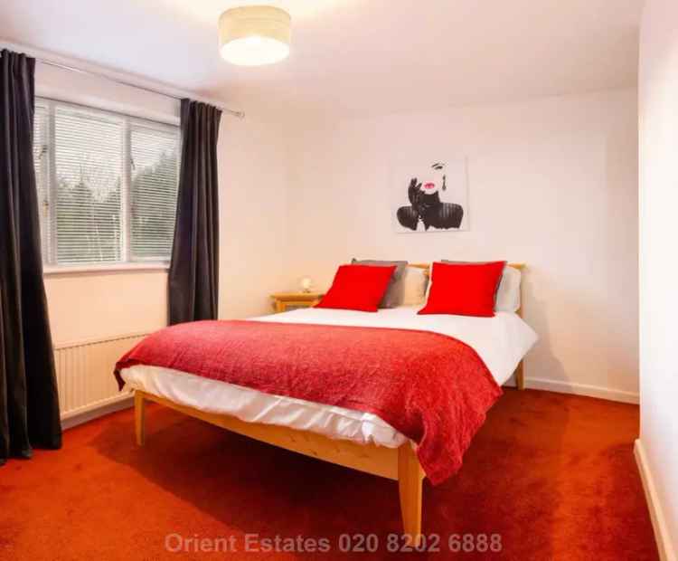 3 Bedroom Townhouse to Rent Hendon Central