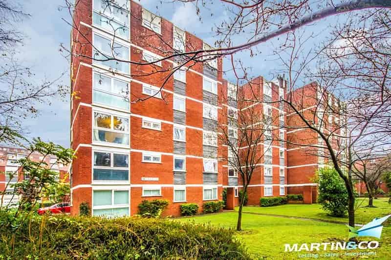 2 Bedroom Flat to Rent