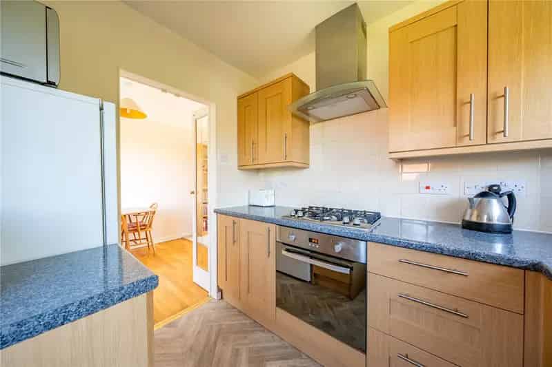 Three Bedroom House With Garden Potential For Extension No Chain