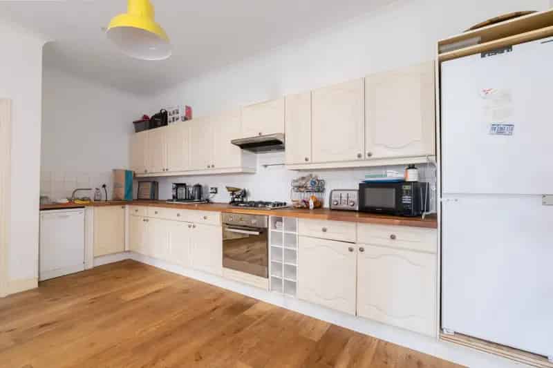 1 Bedroom Flat for Sale in Royal Herbert Pavilions