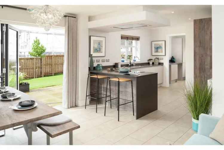 4 Bed Detached House with 1 Reception Room and Garden
