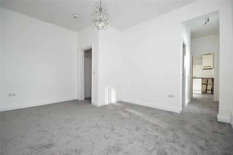 Flat For Rent , Leeds, England