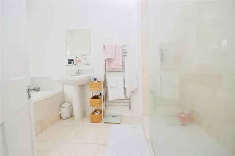 3 Bed Victorian House For Sale Town Centre