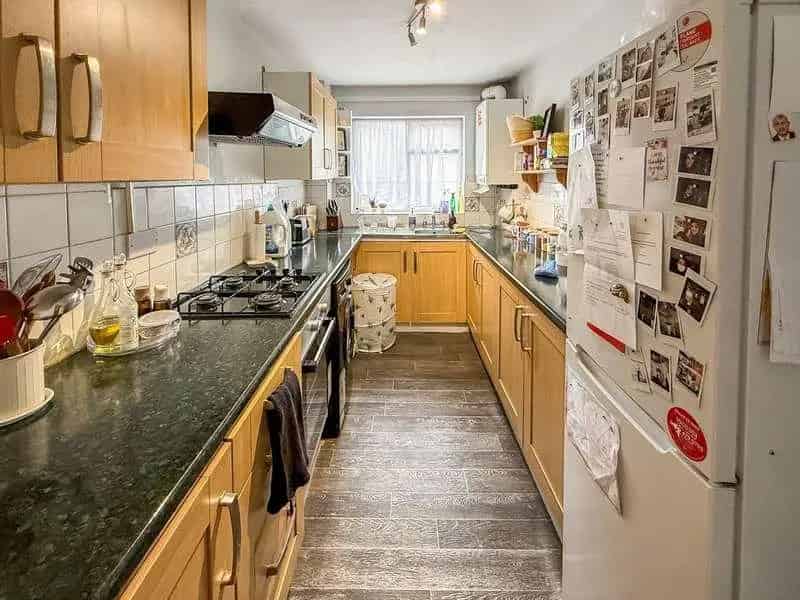 1 Bed Flat for Sale Near Court Parade