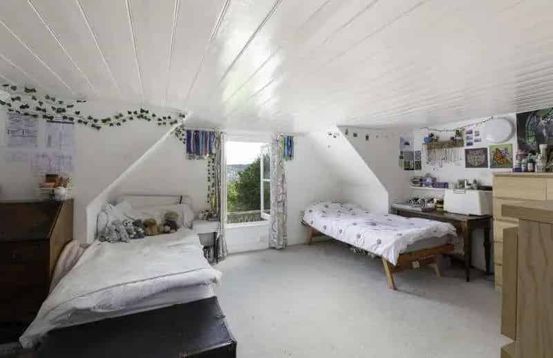 6 Bed Grade II Listed Georgian House For Sale