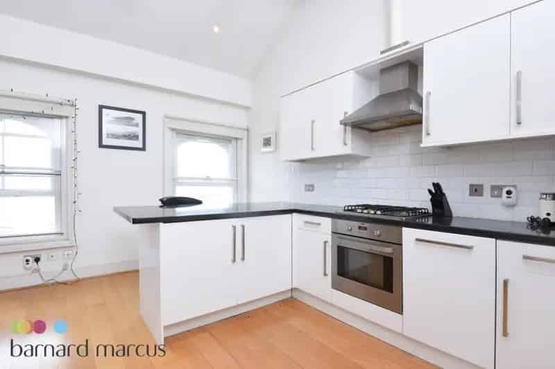 Flat For Rent , Cople, England