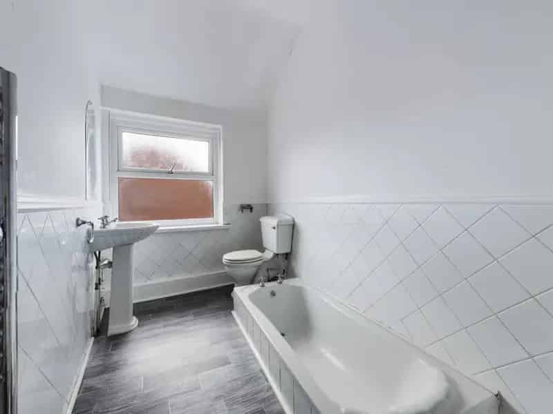 2 Bedroom House To Rent