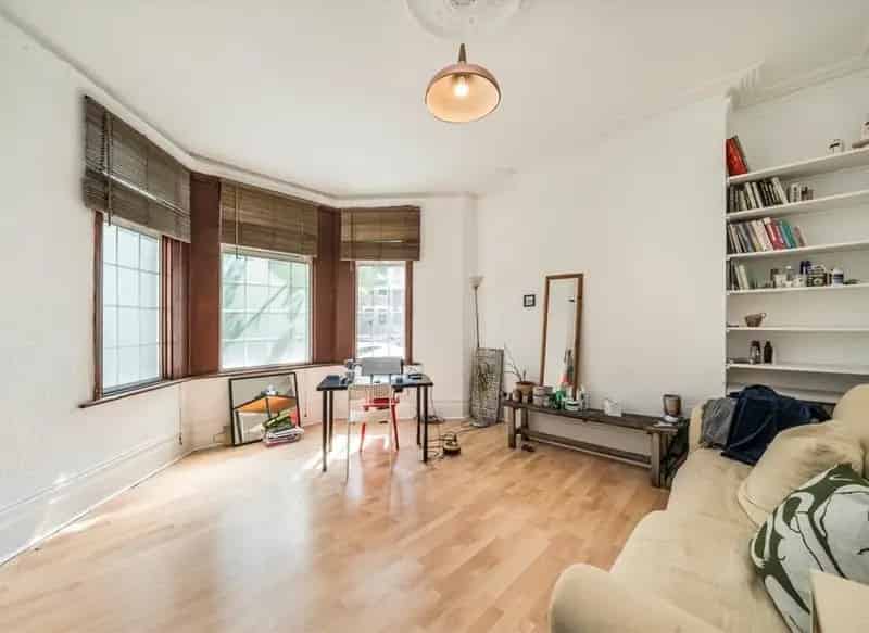 Victorian Terrace Clapton Large Garden Five Bedrooms Chain Free