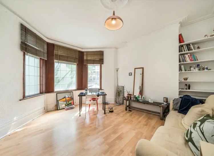 Victorian Terrace Clapton Large Garden Five Bedrooms Chain Free
