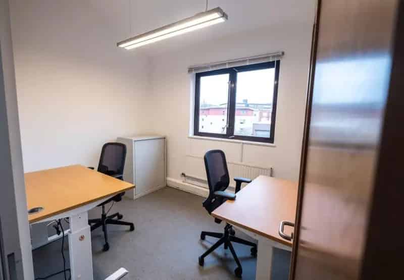 Serviced Offices London Flexible Terms 2-80 People