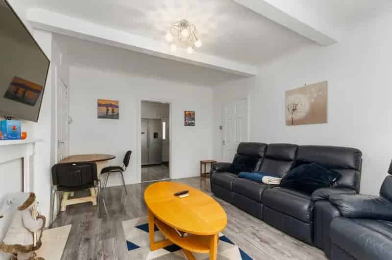 3 Bedroom House To Rent Available 02092025
