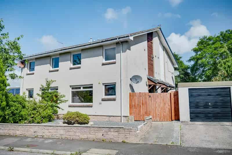 House For Rent , 21 & 23, Westdyke Place, Westhill, Scotland