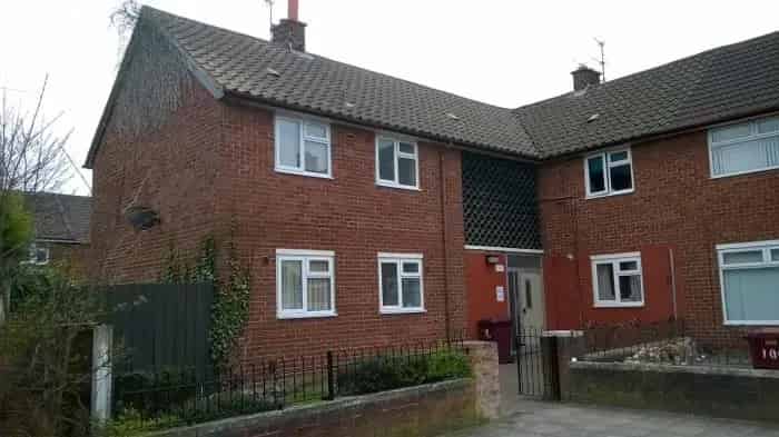 2 Bed Flat Torrington Drive