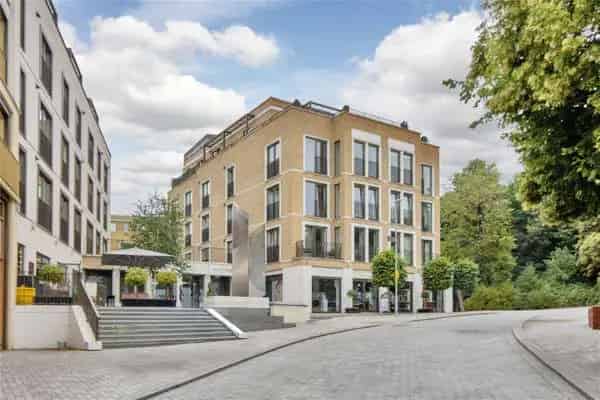 Luxury Apartment in The Potteries Development Tunbridge Wells