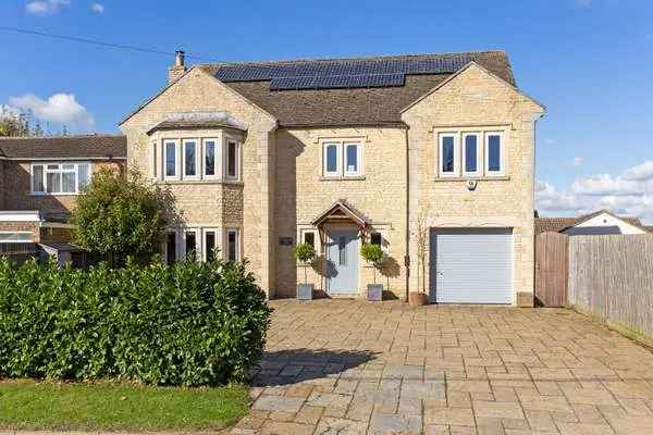 Paddock View, Main Road, Manthorpe, Bourne, Lincolnshire, PE10 0JE | Property for sale | Savills