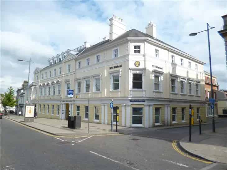 Open Plan Office Suite with Parking
