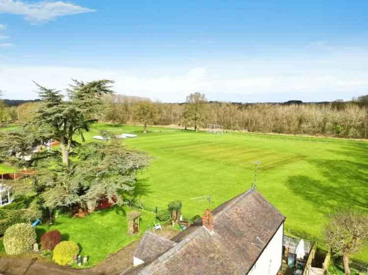 3 Bedroom Semi Detached House for Sale Eccleshall Stafford