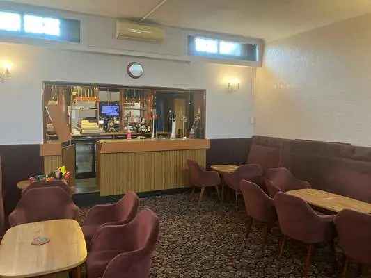 Brandhall Conservative Club: Freehold Social Club for Sale
