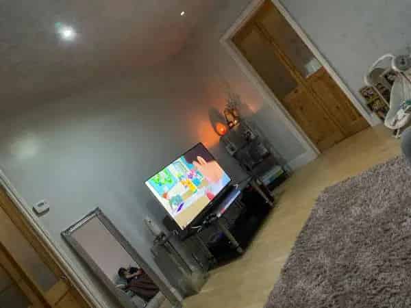 3 Bed House Needed Family Home