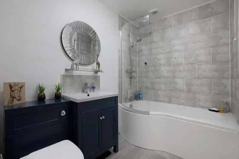 1 Bed Flat for Sale Leighbank Ferndale Road Sea Views