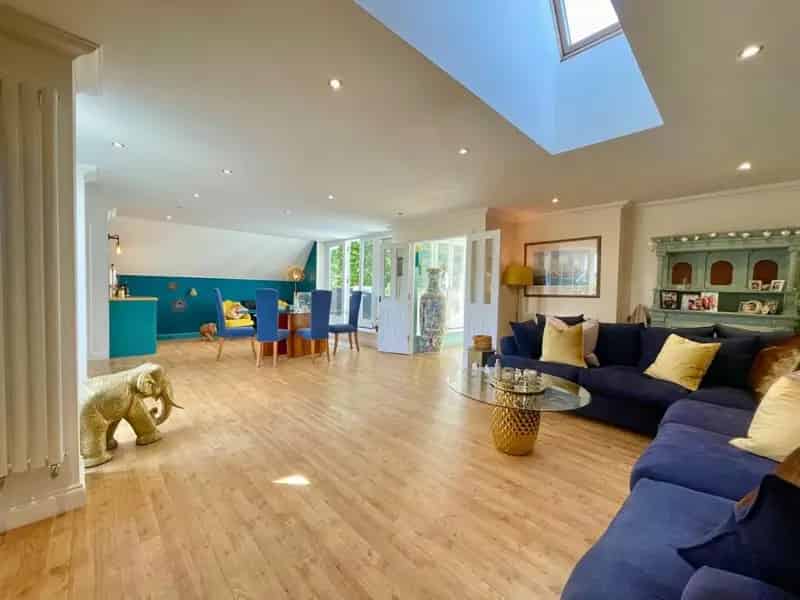 3 Bedroom Penthouse Apartment for Sale Near Bournemouth