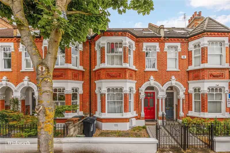 1 Bedroom Flat Apartment in Chiswick London