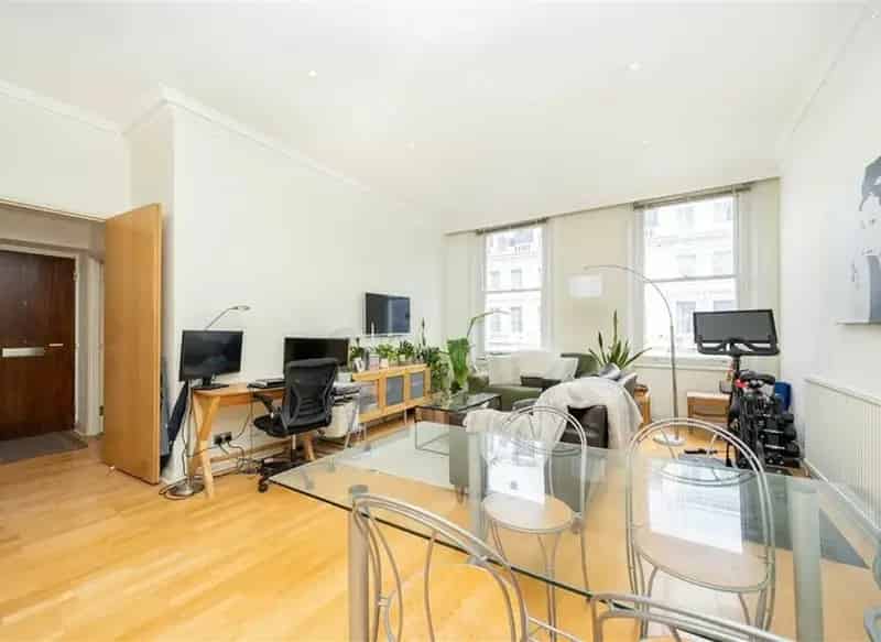 2-Bed Flat Victorian Conversion High Ceilings Near Gloucester Road