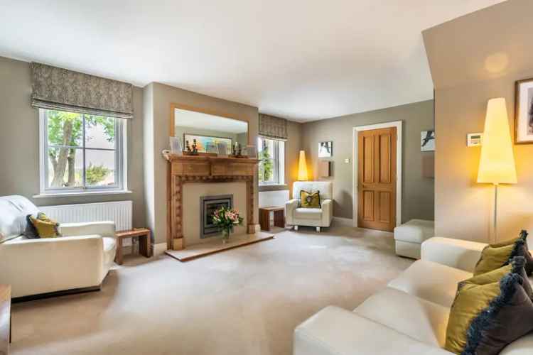 Detached House for sale with 4 bedrooms, Meadow Lane Denford, Northamptonshire