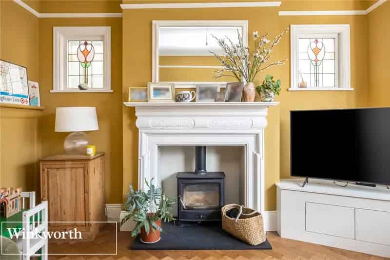 4 Bedroom Period Home Near Worthing Seafront