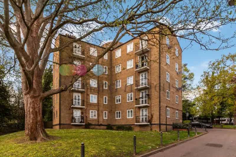 Flat For Rent , London, England
