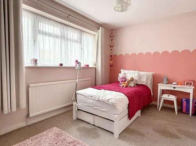 2 Bed Semi-Detached House For Sale Near New Forest