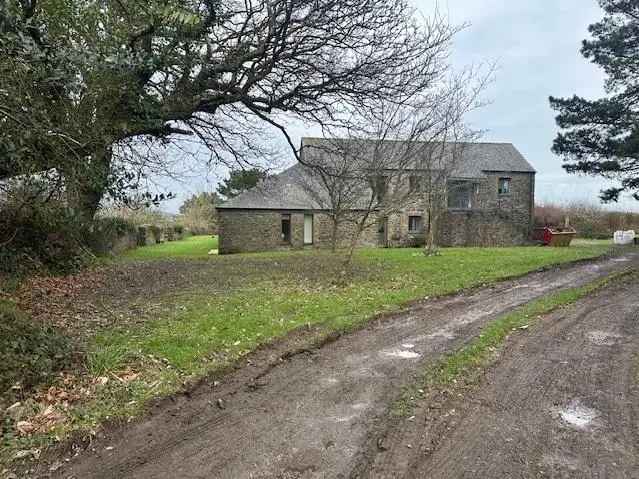 5 Bedroom Detached House to Rent in Cornwall