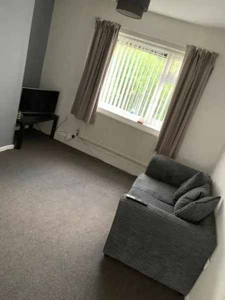 Flat For Rent in Borough of Pendle, England