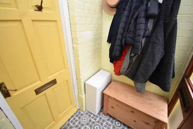 3 Bed House for Sale Chain Free South Facing Garden New Heating System