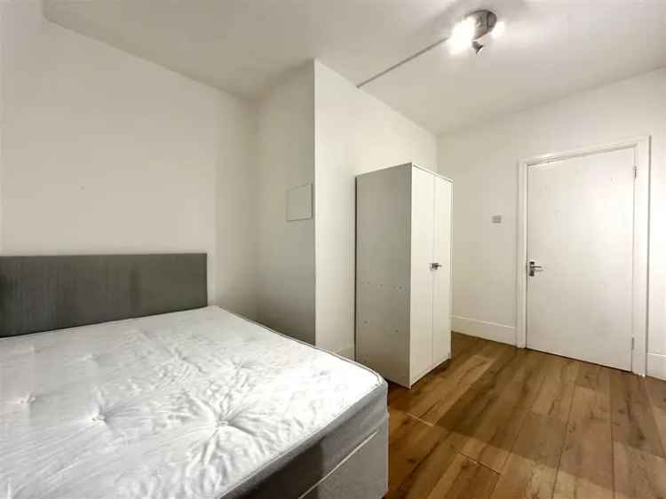 2 Bedroom Flat to Rent in Mile End