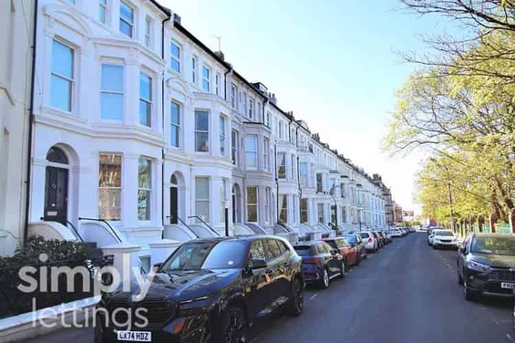 2 Bedroom Flat to Rent Kemp Town Brighton