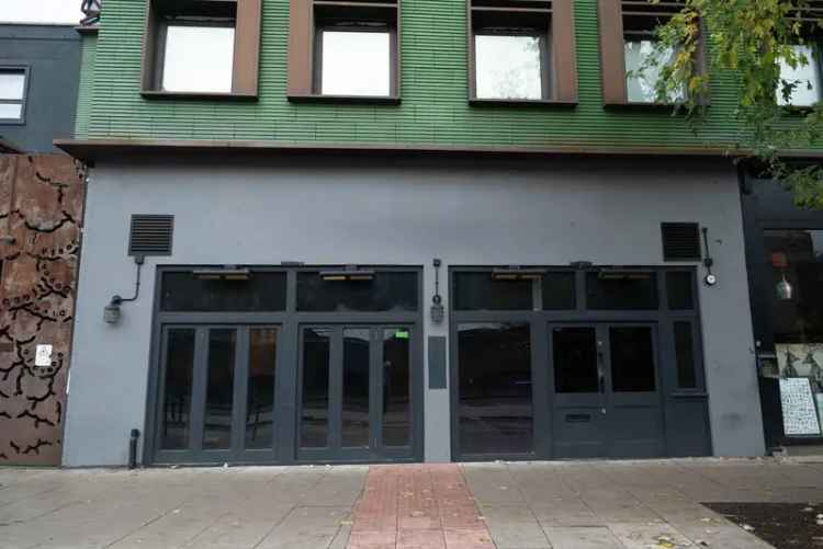 Large Renovated Commercial Premises Near Camden Market