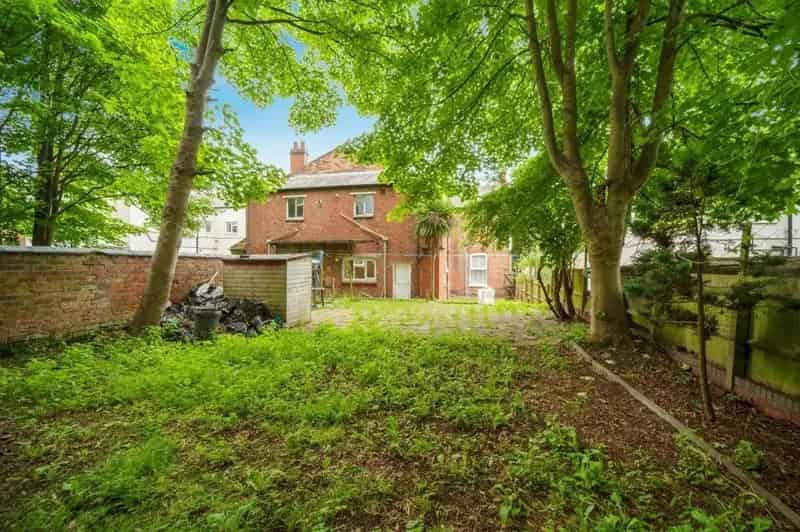3 Flat Period Property Great Investment Opportunity