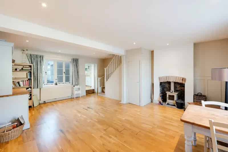 3 Bedroom Terraced House Near Blaise Castle Estate