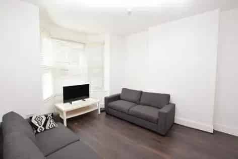 1 room flat of 12 m² in Sheffield