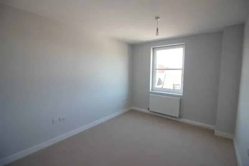 1 bedroom Flat
 To Rent