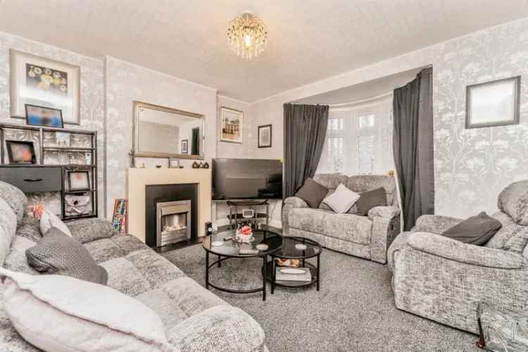 Four Bedroom Detached Family Home Windmill Avenue