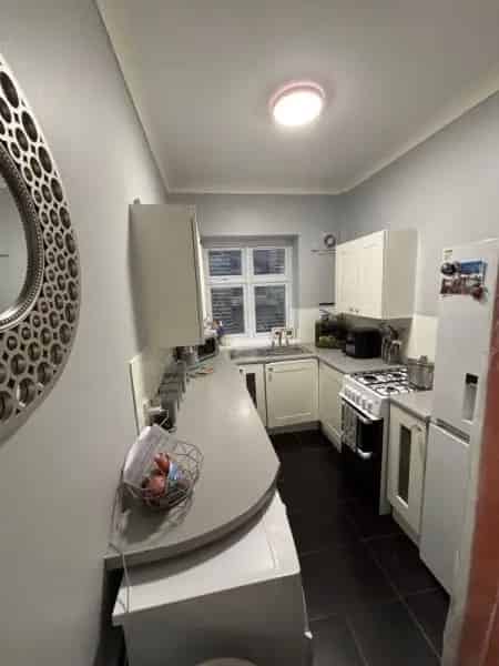 2 Bed Maisonette Near West Hampstead Stations