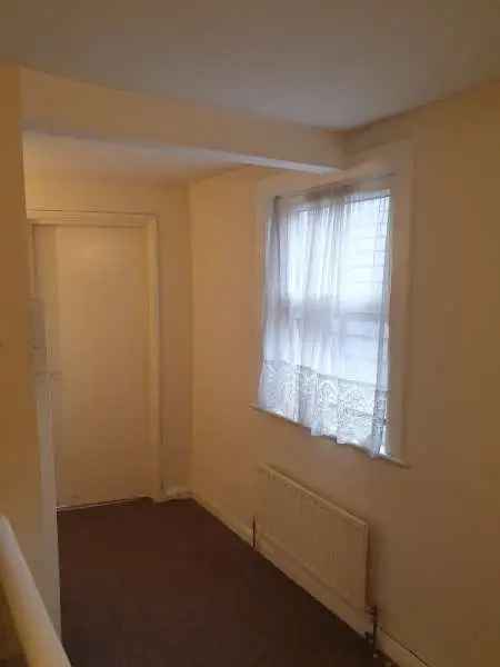 Flat For Rent in Braintree, England